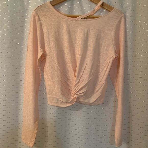Express Tops - Express Light Pink Tee